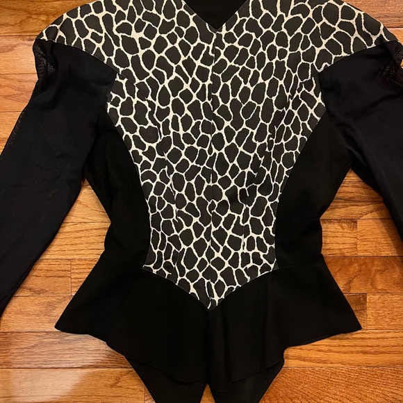 CACHE Vintage Sexy Jacket Fishnet Sleeves - Picture 4 of 5